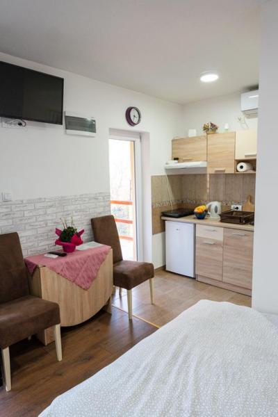 Apartmani Zapis Vrdnik Eksteriør billede